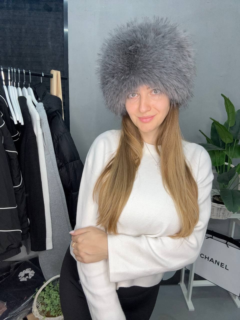 шапка зимняя женская меховая,женская меховая шапка,шапка зимняя меховая,шапка с мехом,меховая шапка