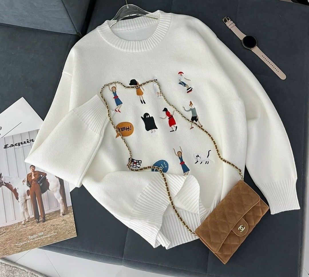 свитер с вышивкой,модные свитера,свитер дизайн,свитера женские,трикотажный свитер