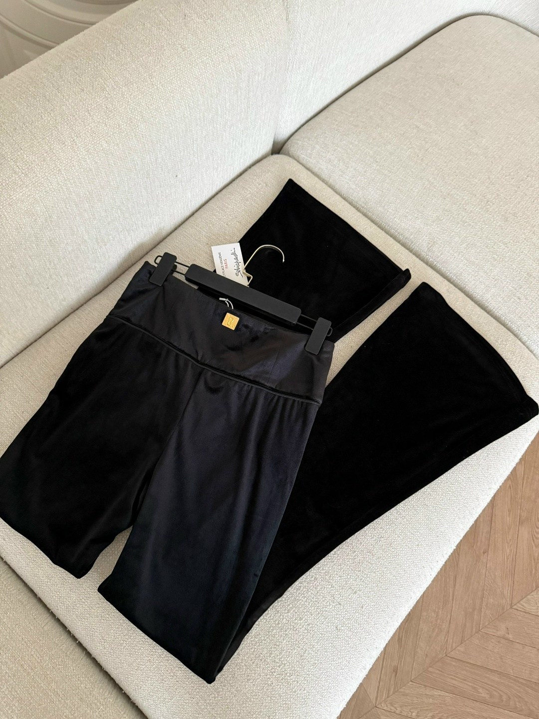 стильные костюмы,женские брючные костюмы,велюровые костюмы,костюм с брюками клеш,костюм стиль