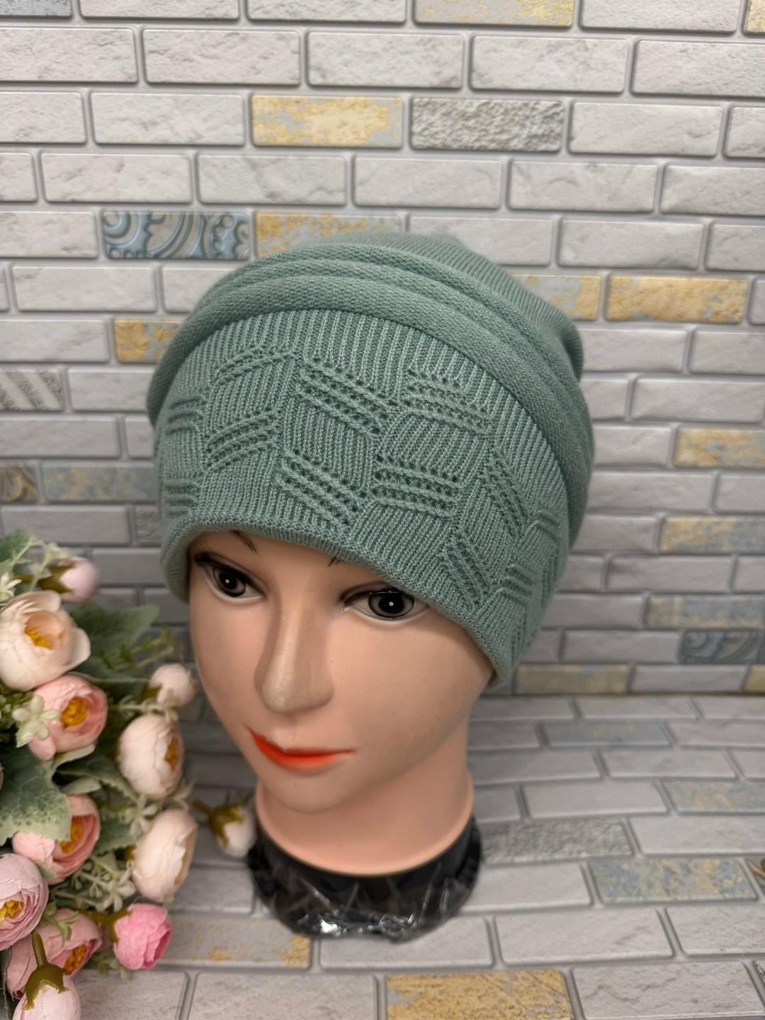 шапка женская,шапка для женщин,женские вязаные шапки,шапка трикотажная,шапка женская на флисе