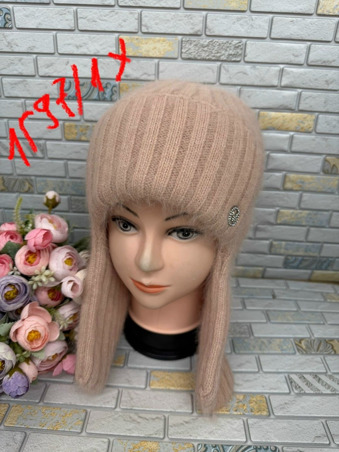 шапка женская,женская вязаная шапка,шапка,шапка женская на флисе,шапка для девочек