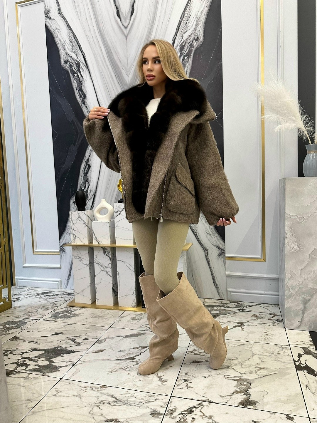 пальто с мехом,парка с мехом,куртка меховая,шубка,меховая парка