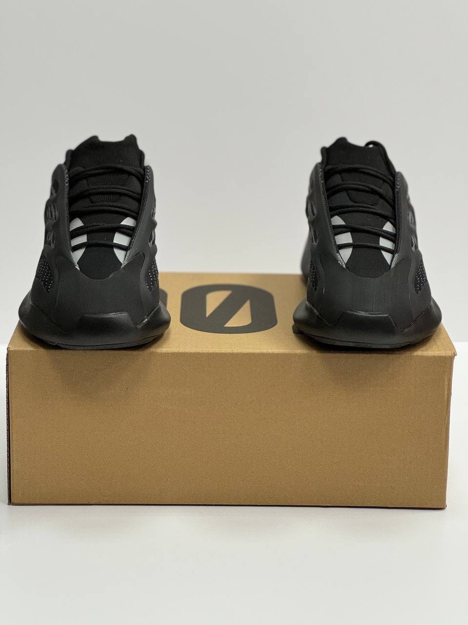 adidas yeezy boost 700 v 3,кроссовки adidas yeezy 700,кроссовки adidas yeezy boost 700,adidas yeezy boost 700 v3 черные,adidas yeezy 700 v3