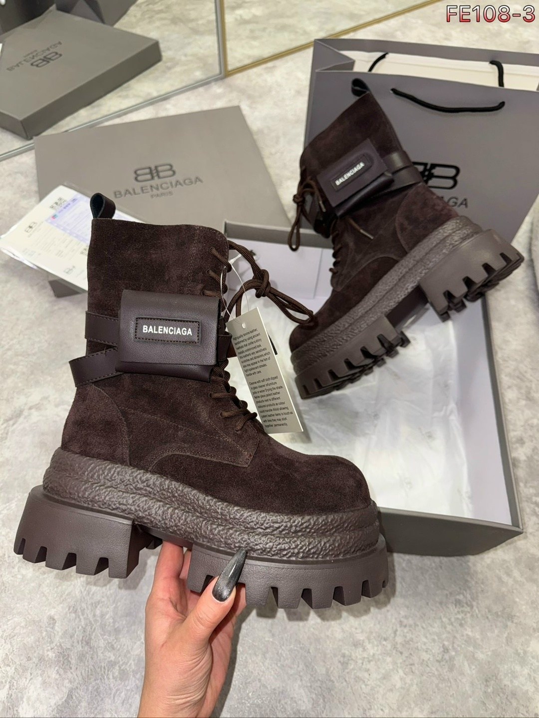 ,ботинки модные,женские ботинки,ботинки на толстой подошве,ботинки женские на платформе