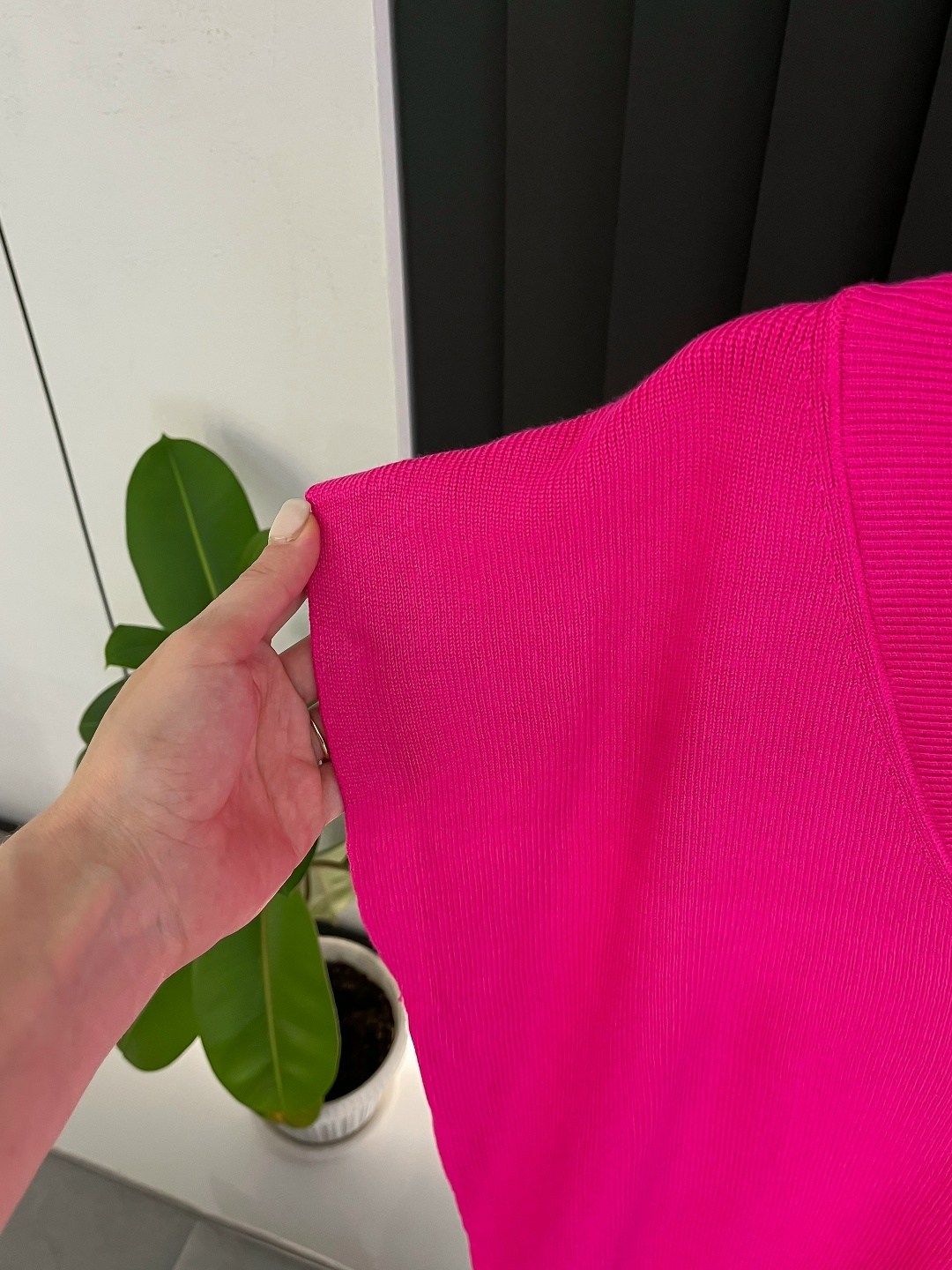 вязаная жилетка,жилетка женская,кофта женская,жилет женская вязаная,жилет вязаный