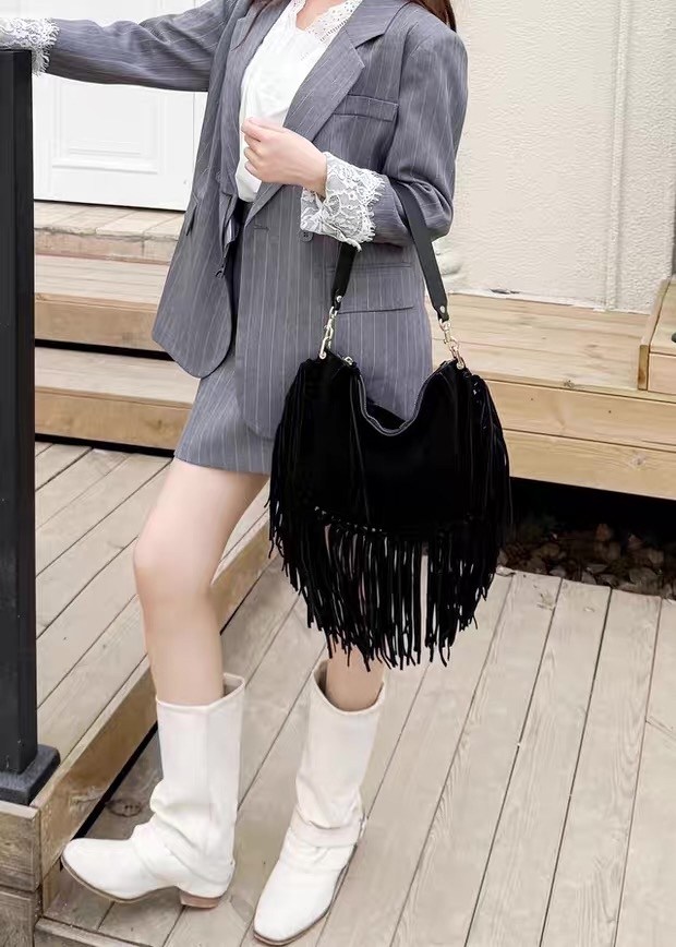 сумка через плечо с бахромой,замшевая сумка,сумка с кисточками,сумка с бахромой,женская замшевая сумка