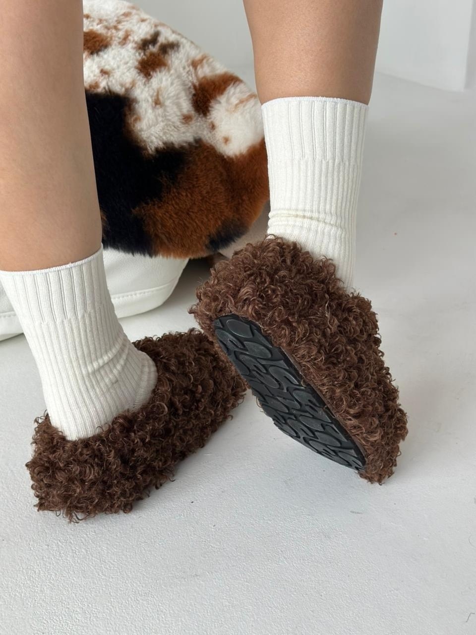 ,вязаные тапочки,тапочки домашние,домашние тапочки теплые,тапочки теплые