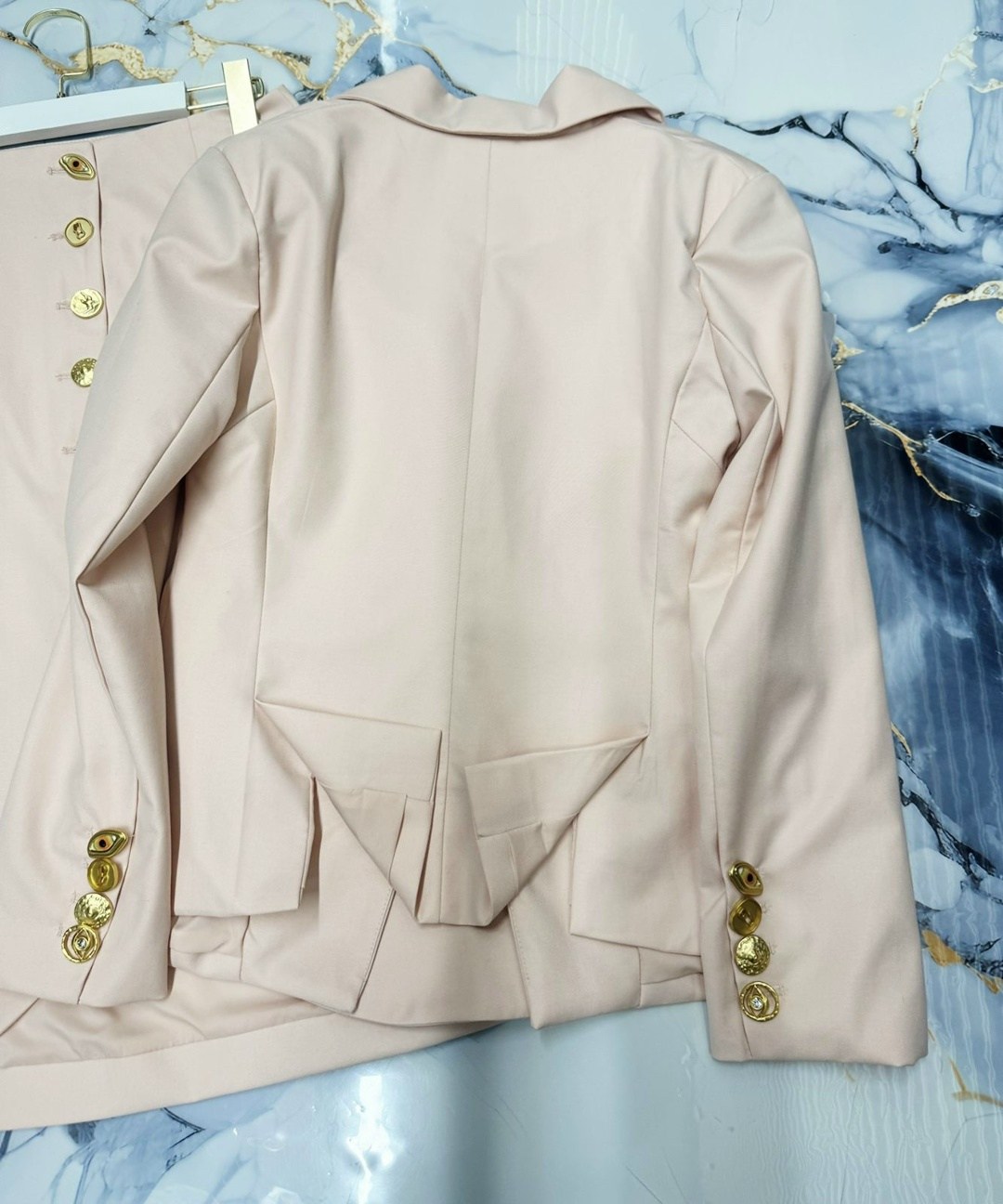 пиджак женский,пиджак,пиджак бежевый,костюм пиджак,женские костюмы