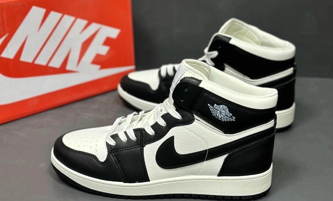 мужские кроссовки nike air jordan 1 retro high, мужская кроссовки,кроссовки для мужчин,кроссовки nike air jordan 1,кроссовки мужские nike air jordan