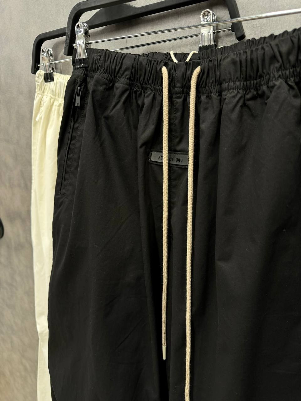 уличная одежда,мужская мода,высокая мода,брюки fear of god