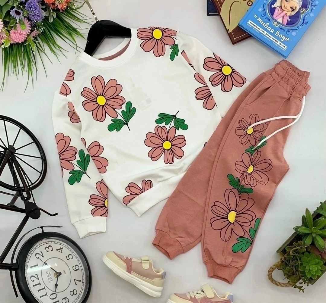 трикотажный костюм для девочки,костюм с цветами,костюм на девочку,костюмы спортивные для девочки,комплект костюм