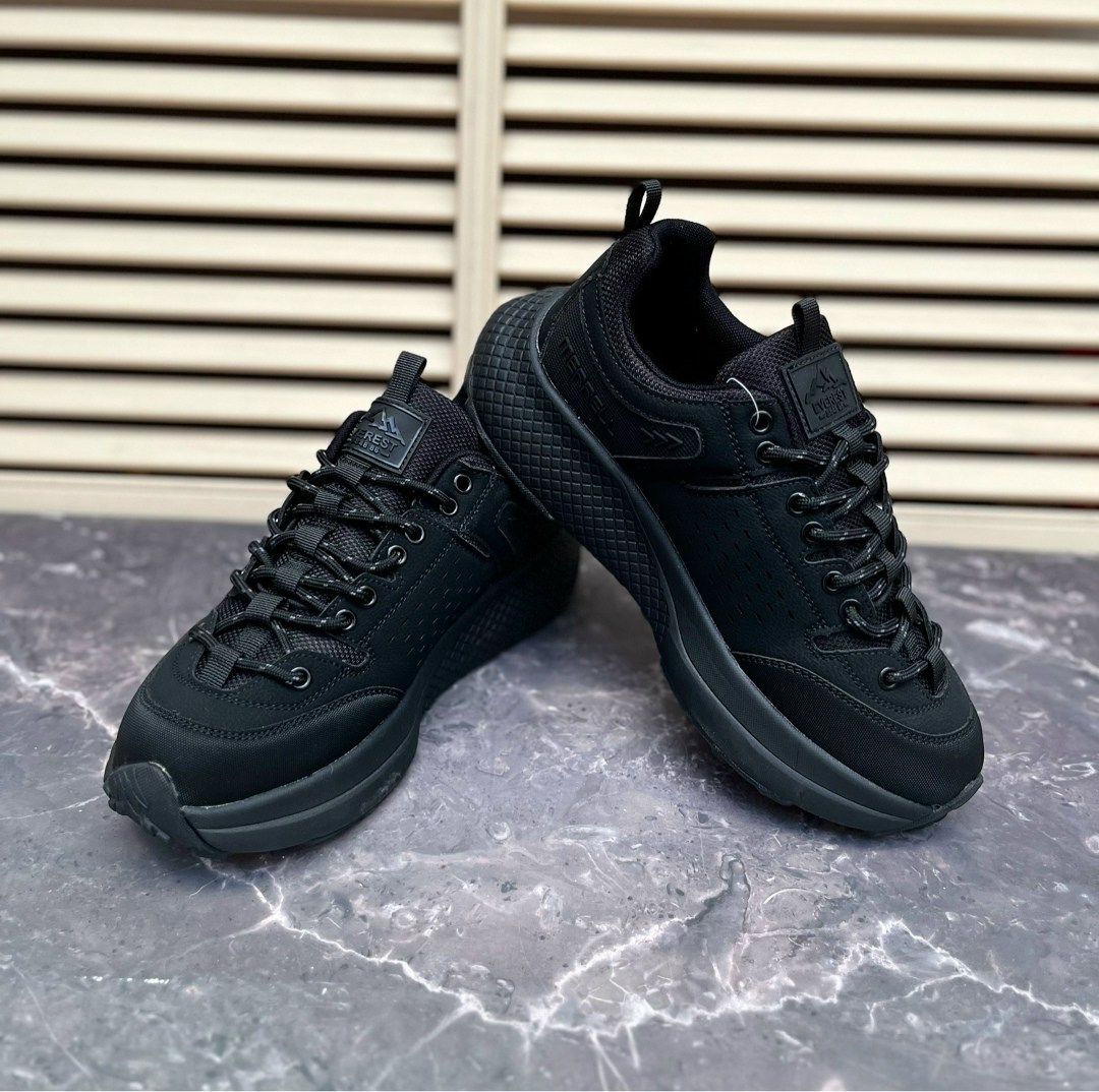 ,кроссовки треккинговые,кроссовки демисезонные,кроссовки черные,мужские кроссовки