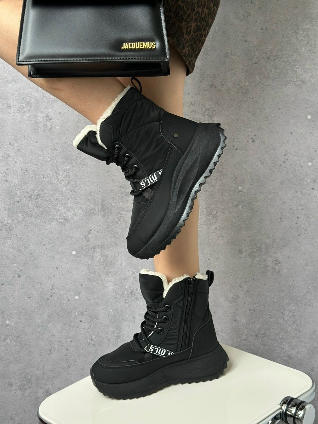 , женская зимняя,ботинка женские зимние,женские ботинки,дутики женские