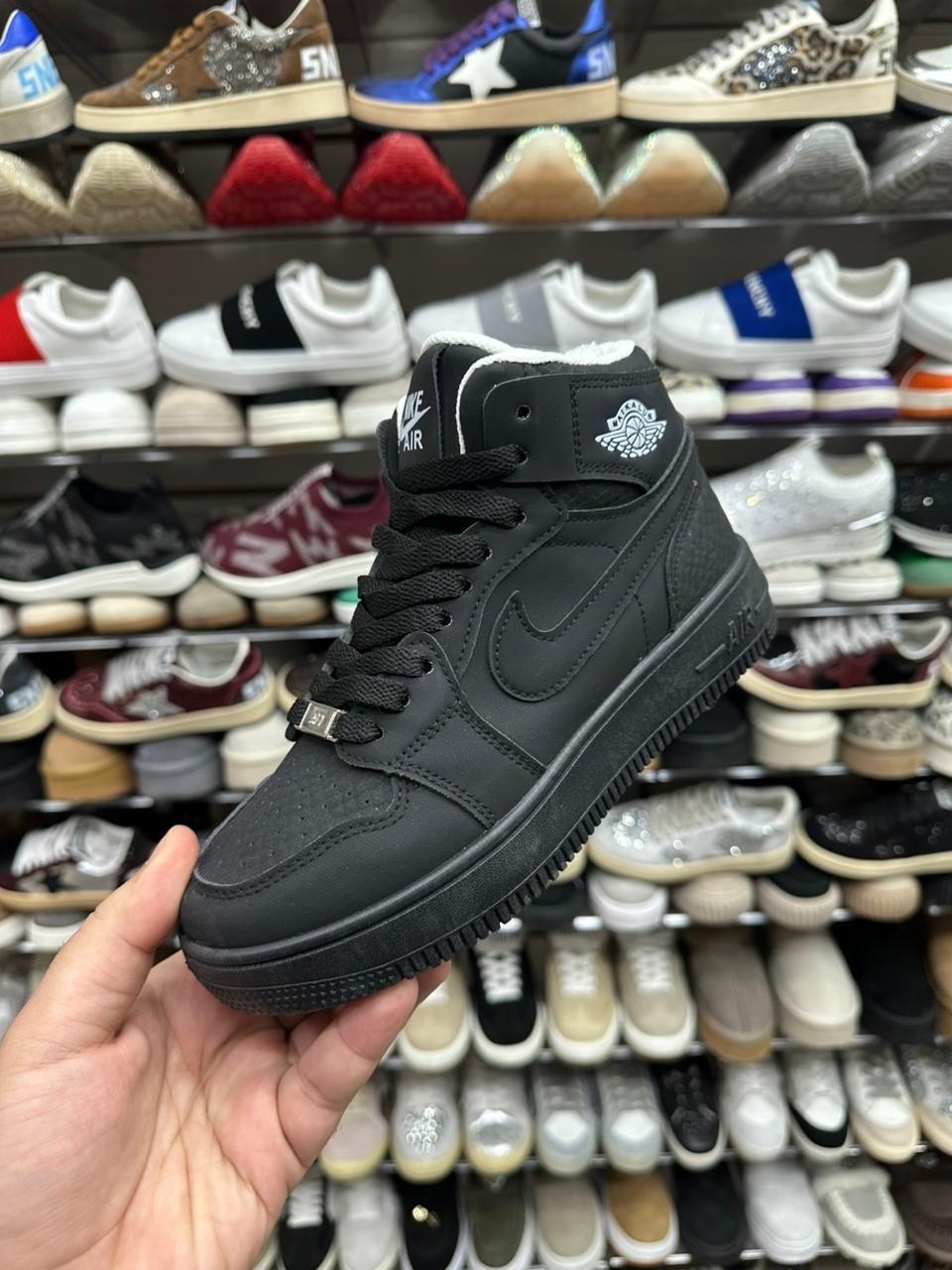 nike air jordan 1,кроссовки nike air jordan 1 mid,air jordan 1 retro high og,кроссовки nike air jordan 1,nike air jordan 1 high