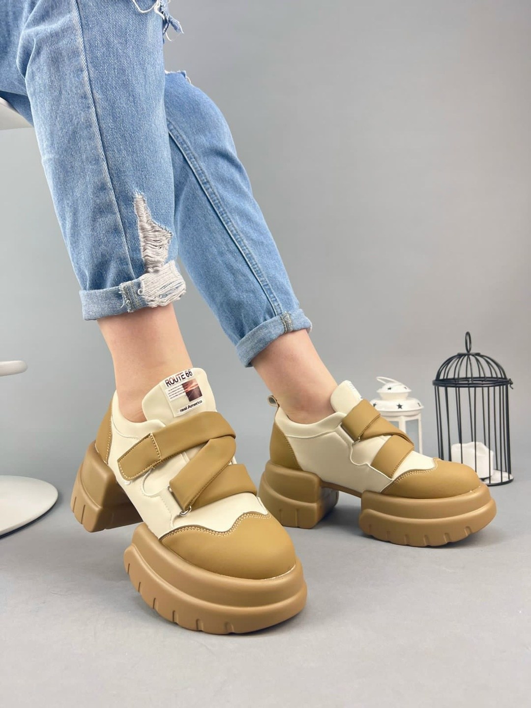 ,женские кроссовки на массивной платформе,женская ,женские кроссовки на платформе,кроссовки женскиe