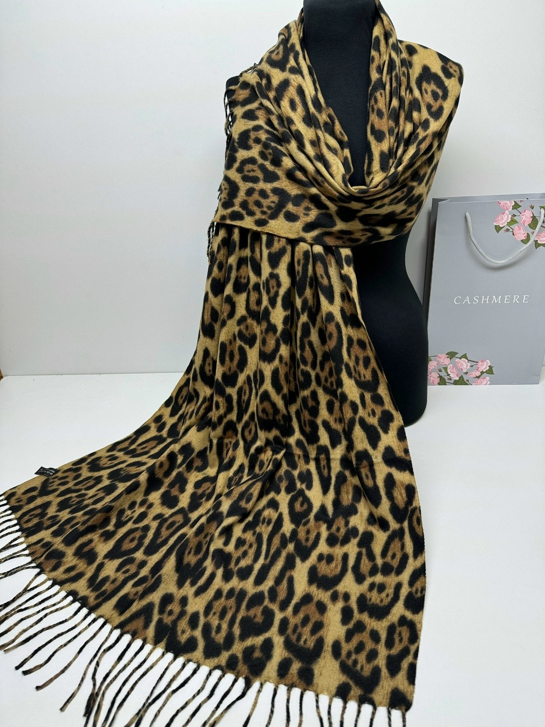 палантин леопардовый теплый кашемир,леопардовый палантин,шарф леопардовый,палантин женские,палантин двусторонний