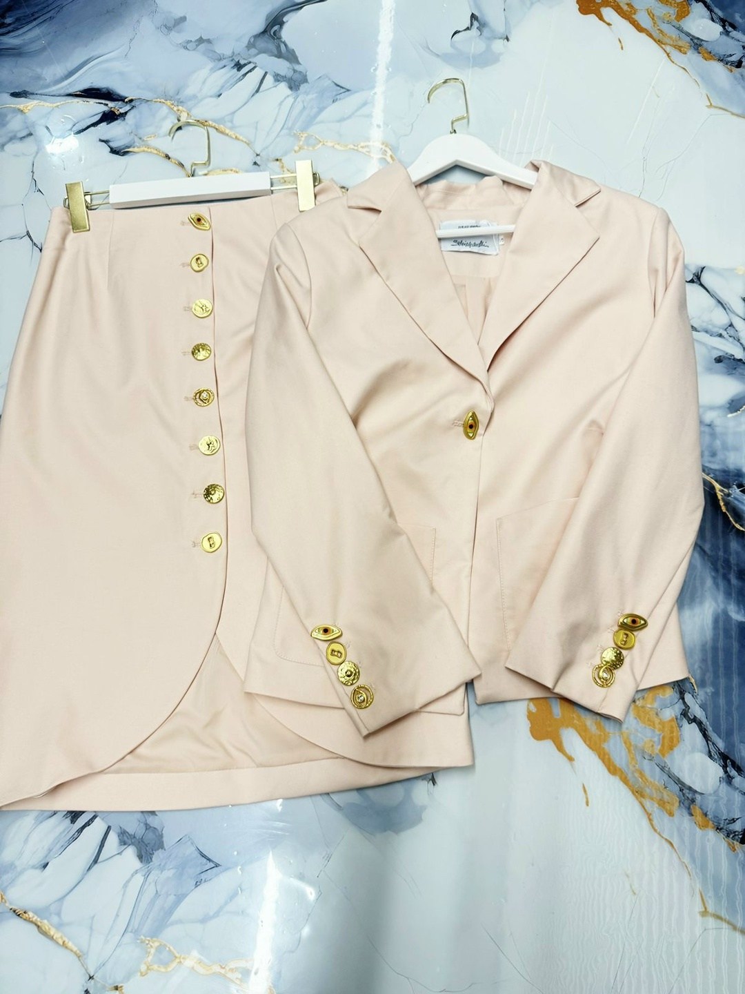 пиджак женский,пиджак,пиджак бежевый,костюм пиджак,женские костюмы