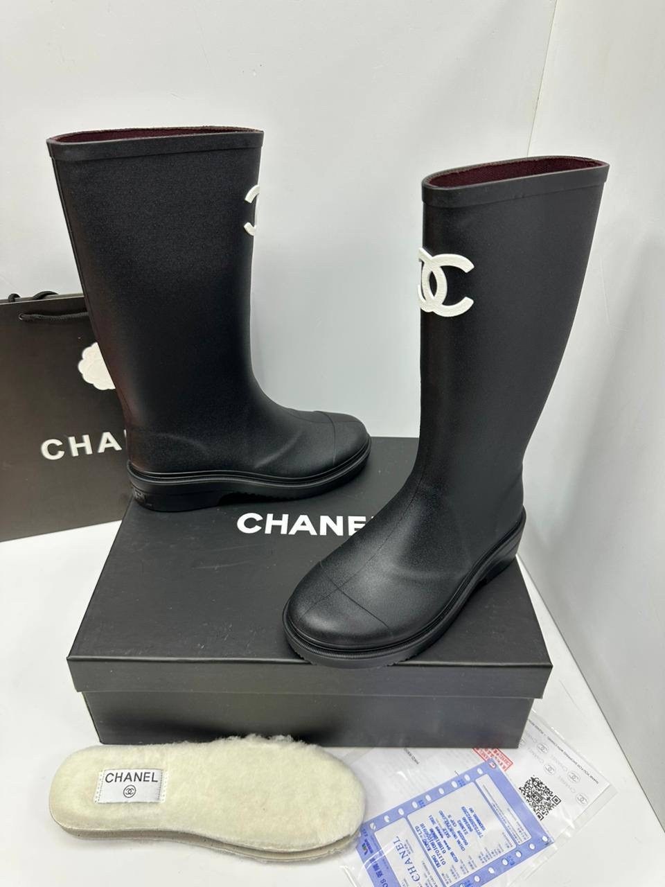 сапоги chanel,резиновые сапоги chanel,резиновые сапоги шанель,резиновые сапоги женские,сапоги шанель