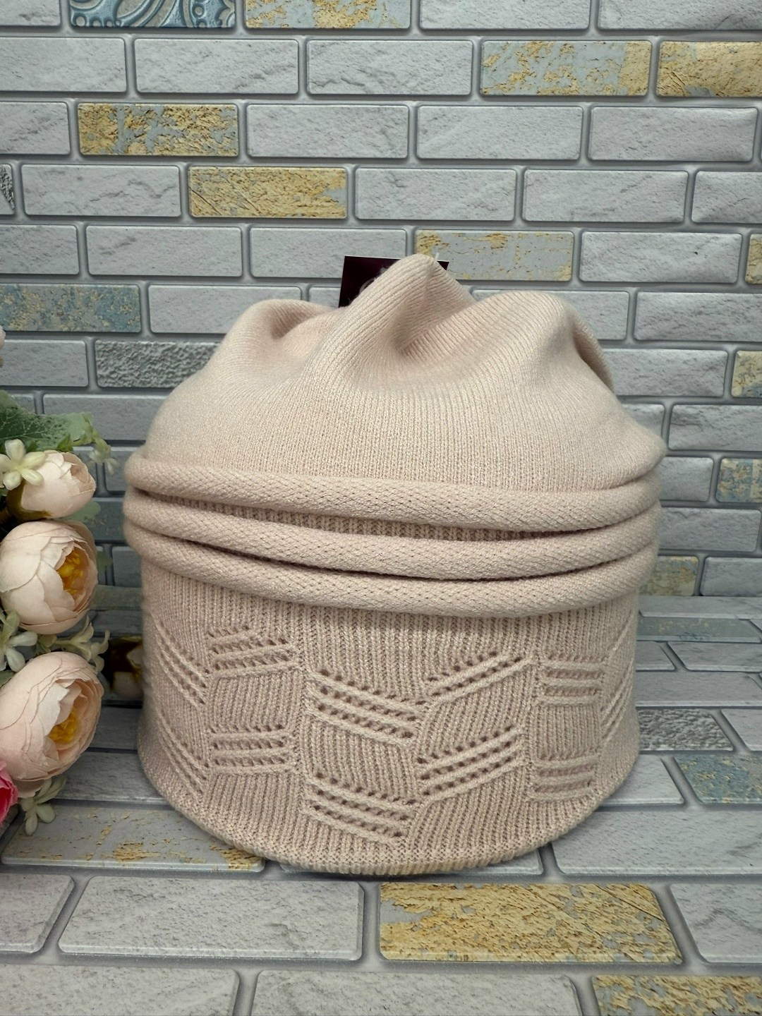 шапка женская,шапка для женщин,женские вязаные шапки,шапка трикотажная,шапка женская на флисе