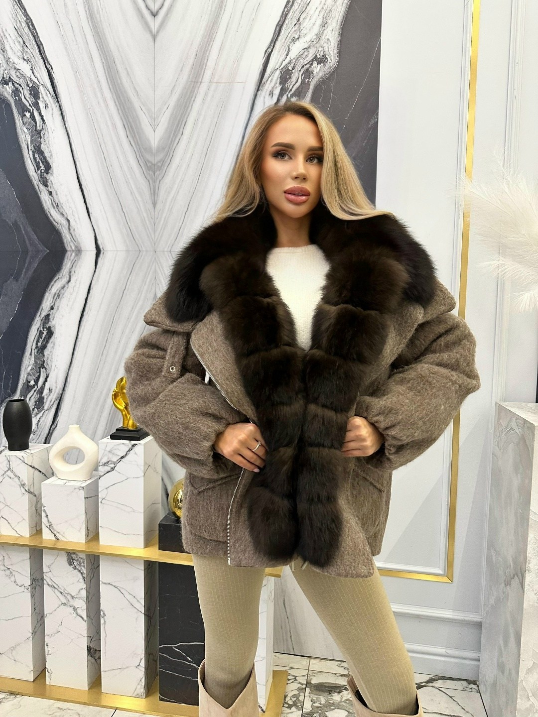 пальто с мехом,парка с мехом,куртка меховая,шубка,меховая парка