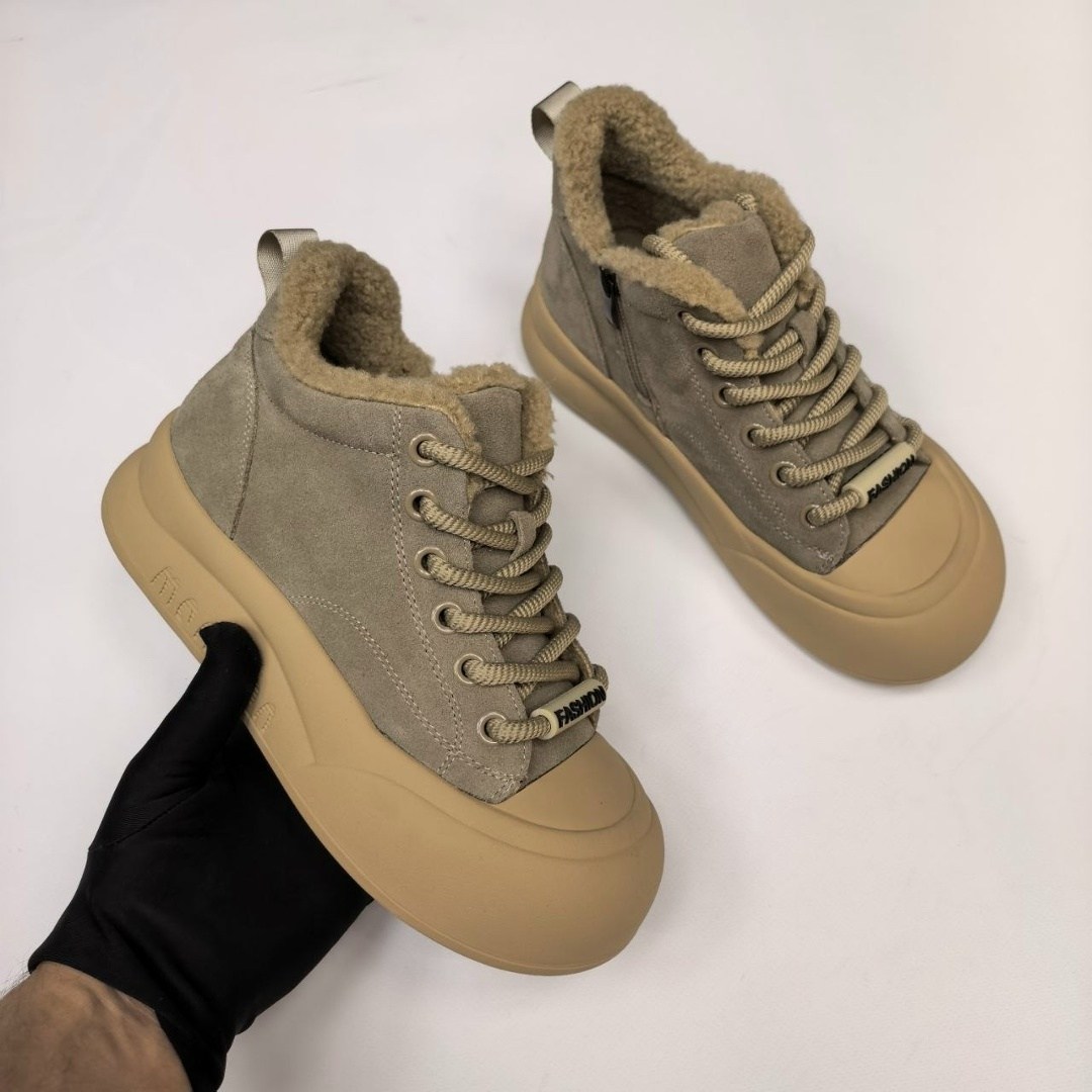 ,кроссовки женскиe,ботинка,теплые кроссовки,бежевые ботинки