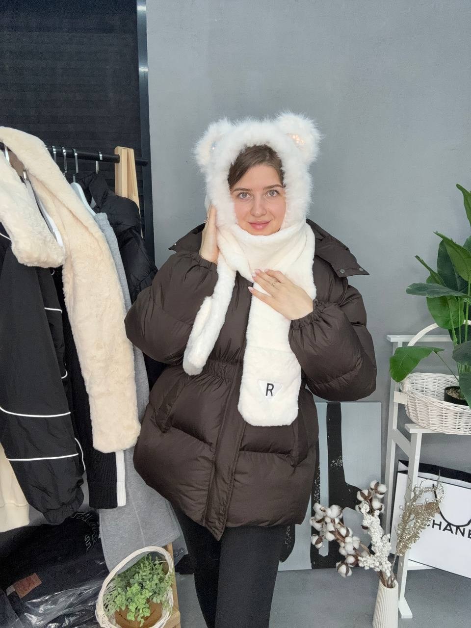 плюшевая шапка,комплект шапки,шапка шарф перчатки,шапка шарф с ушками,шарф с капюшоном