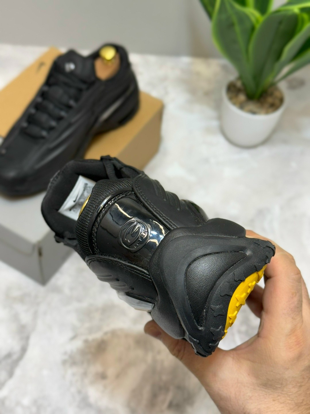 кроссовки nike nocta,кроссовки,кроссовки nike,черные кроссовки,оригинальные кроссовки