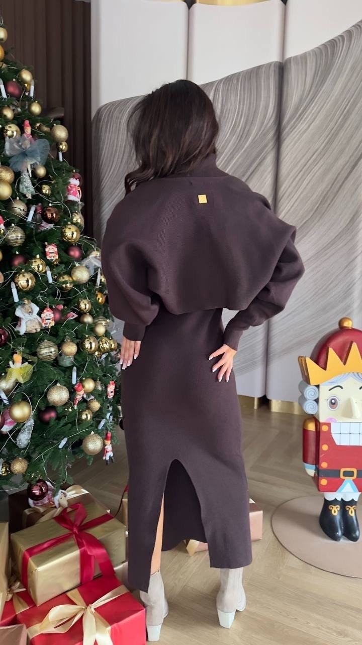 вязаные платья,трикотажные костюмы,платье женская,трикотажное платье,стильное платье