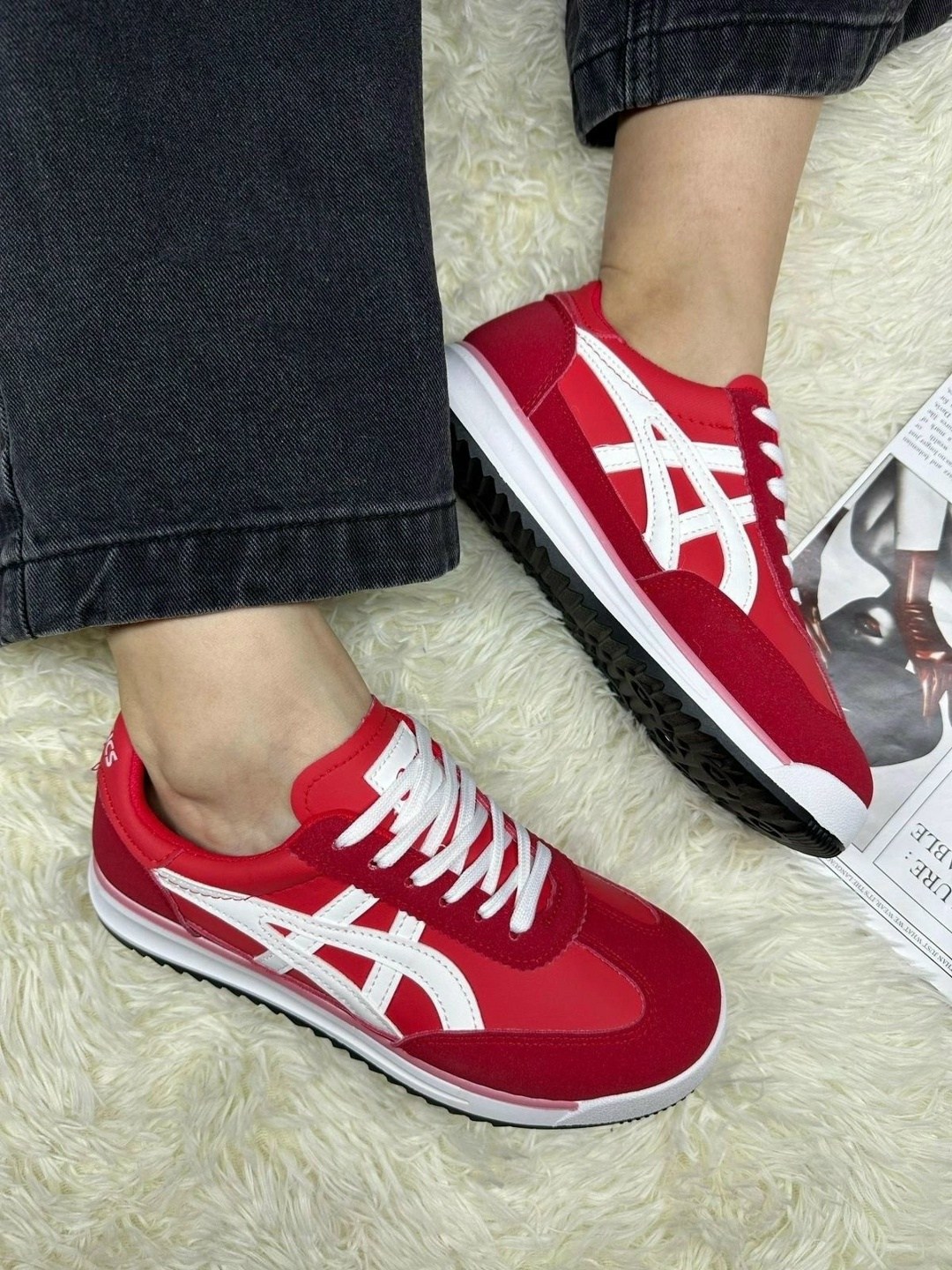 кроссовки adidas,кроссовки женские adidas,,кроссовки мужские женские adidas,кроссовки адидас