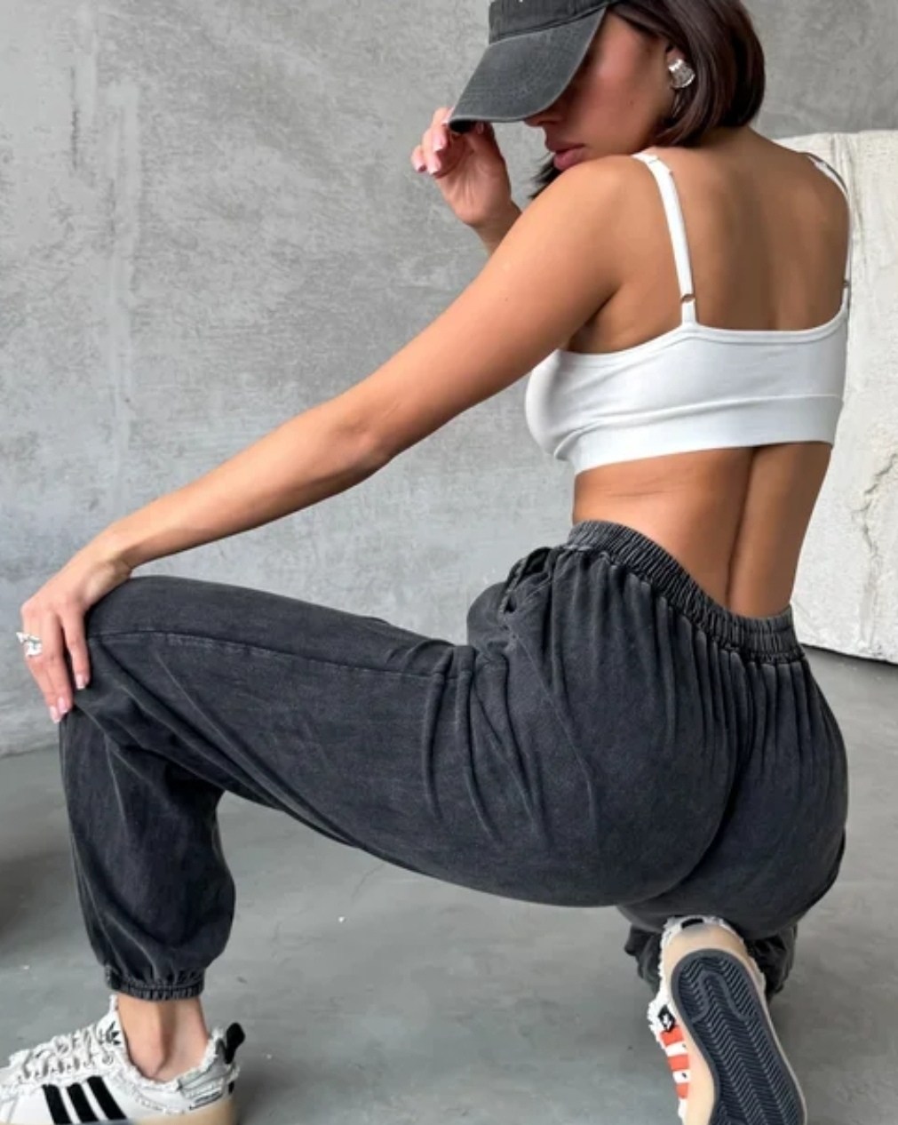 брюки джоггеры,джоггеры женские,джоггеры спортивные,брюки джоггеры женские,спортивные штаны