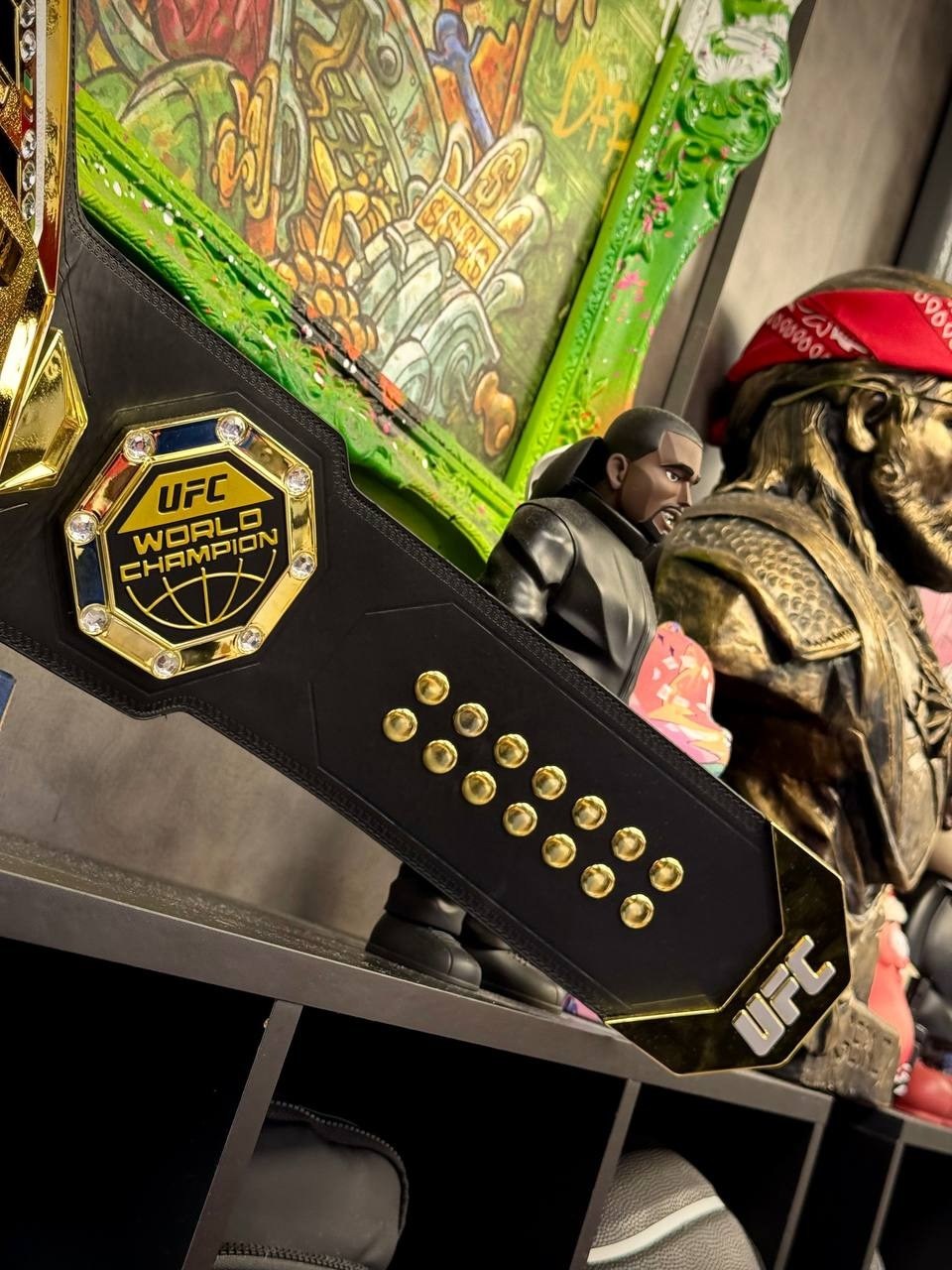 хабиб нурмагомедов,khabib nurmagomedov,хабиб нурмагомедов против сен пьера,шапка хабиба нурмагомедова,хабиб нурмагомедов в папахе