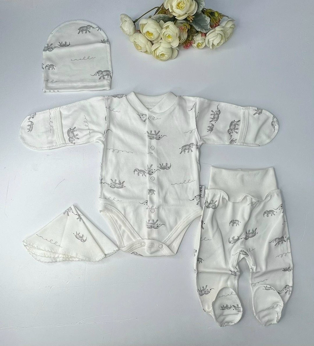 комплект для новорожденного,комплект одежды для новорожденного,одежда для новорожденного,набор для новорожденного,комплект для малыша