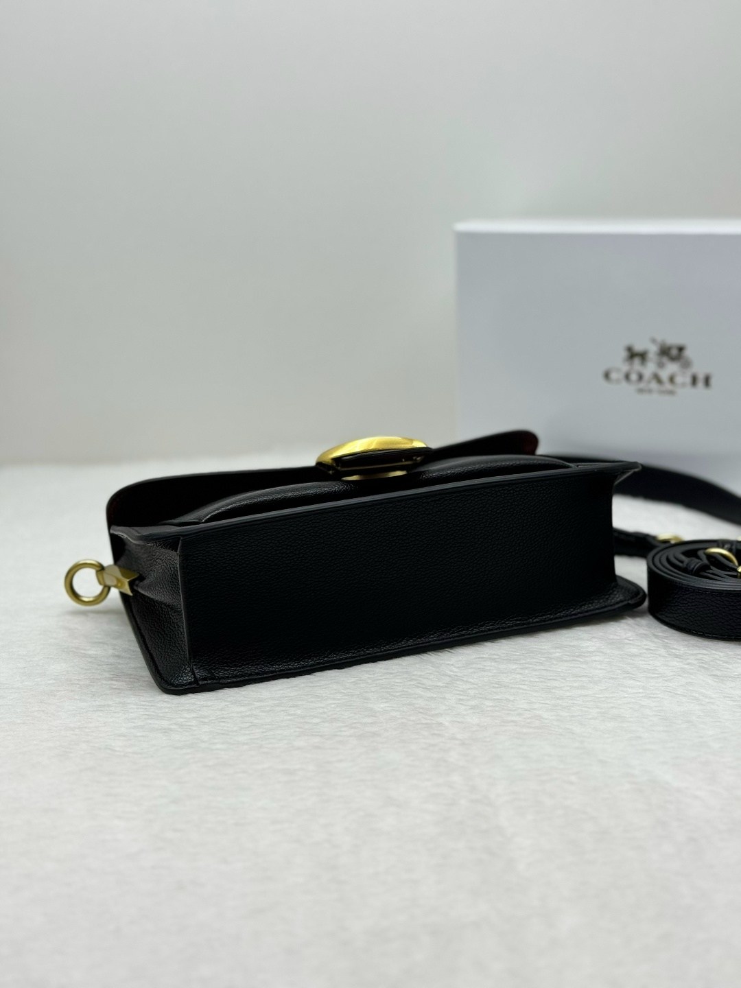 coach женская сумка,сумка coach через плечо,сумочки,сумка,coach сумка на плечо