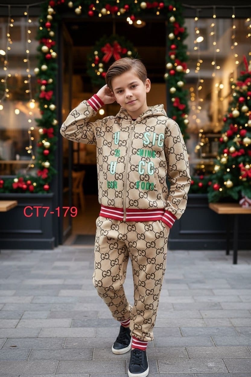 костюм gucci,костюмчик,костюм гуччи,костюм спортивный gucci,костюм спортивный гуччи