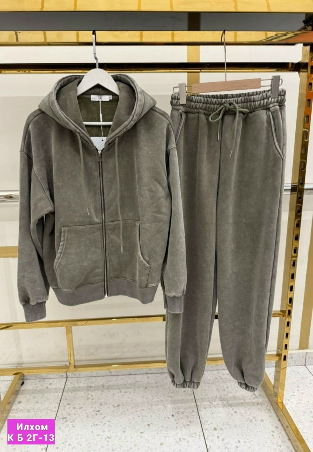 спортивные костюм,костюм на флисе,костюмы спортивные женские,костюм женский на флисе,спортивный велюровый костюм