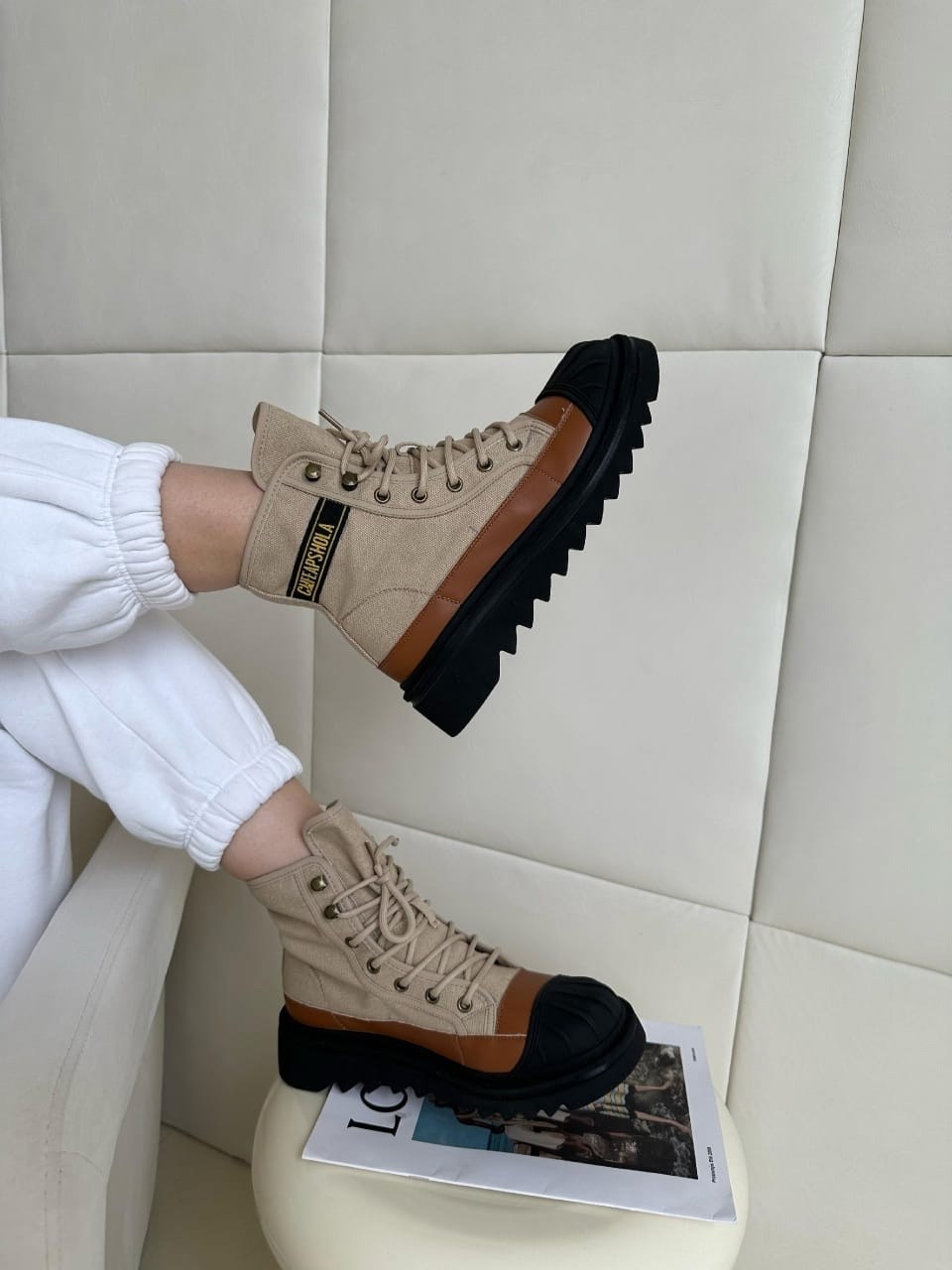 ,высокие ботинки,женские ботинки,модные ботинки,ботинка