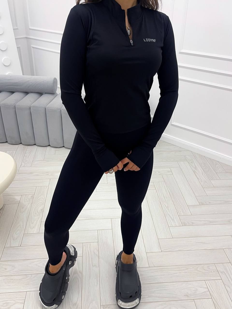 спортивные костюм,одежда для спорта,спортивная одежда женская,кофта с замком,спортивные комплекты