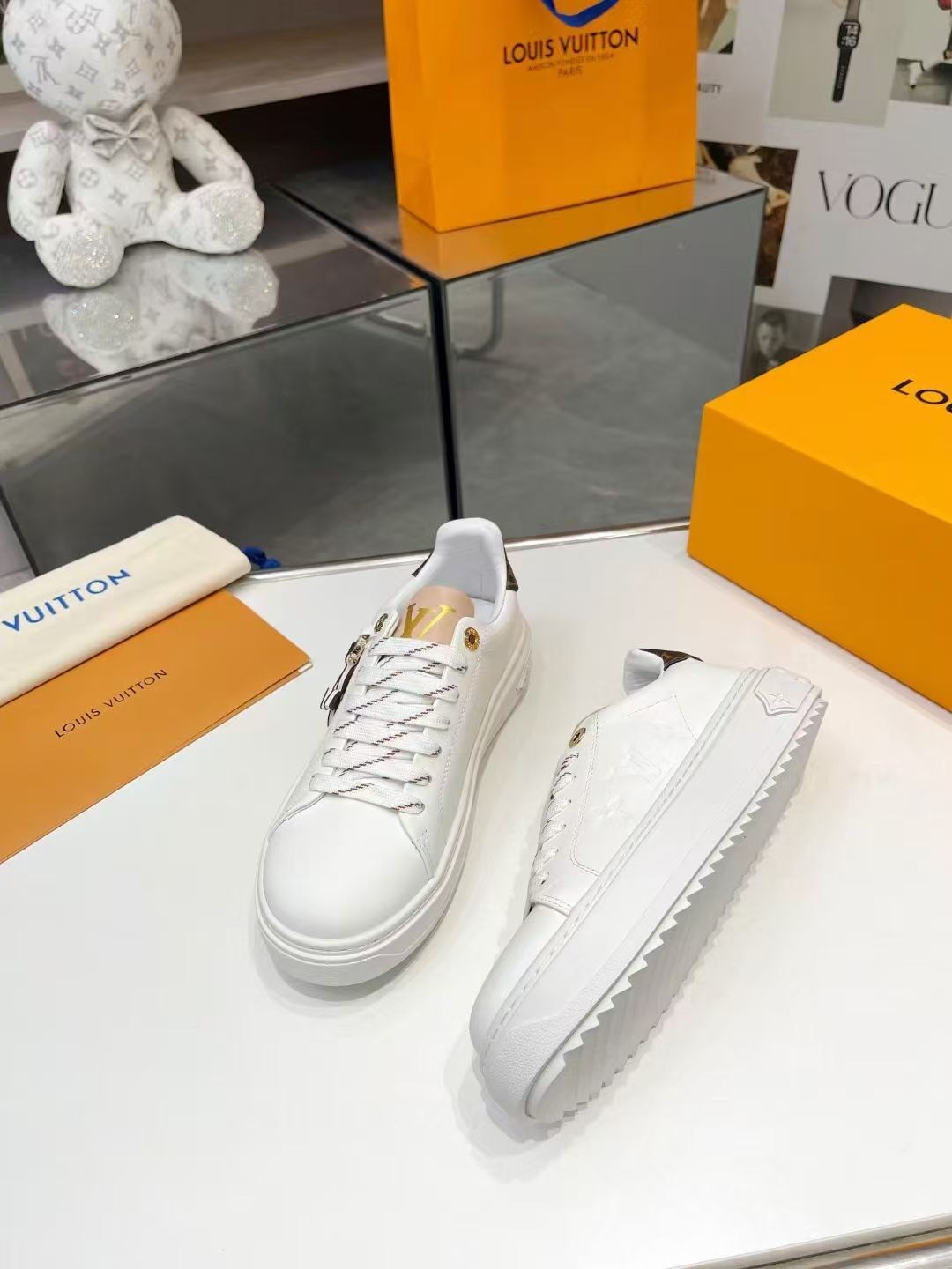 кроссовки женские louis vuitton,,кеды луи виттон женские,кеды louis vuitton,кроссовки и кеды луи виттон