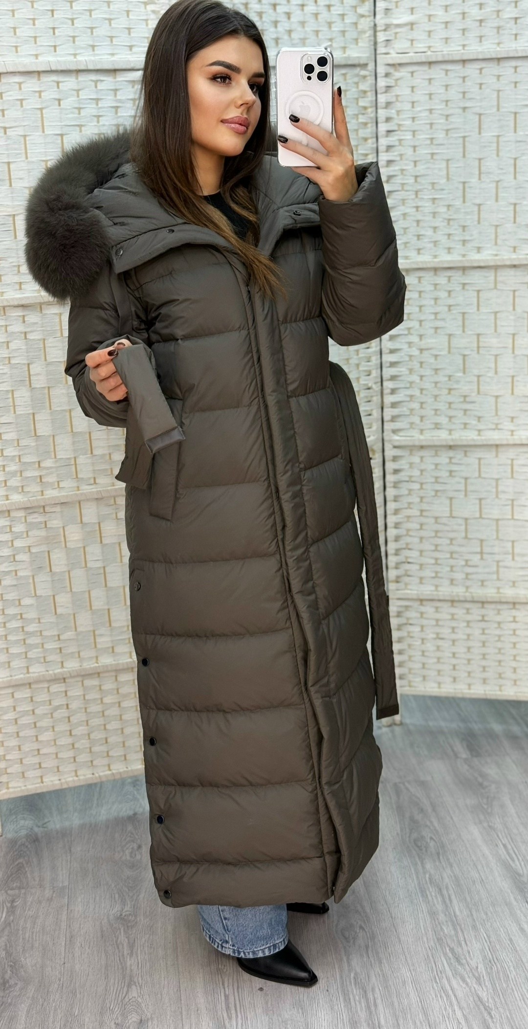 женские пуховики,пуховик удлиненная с капюшоном,пуховик,пуховик длинный,пуховик женский зимний