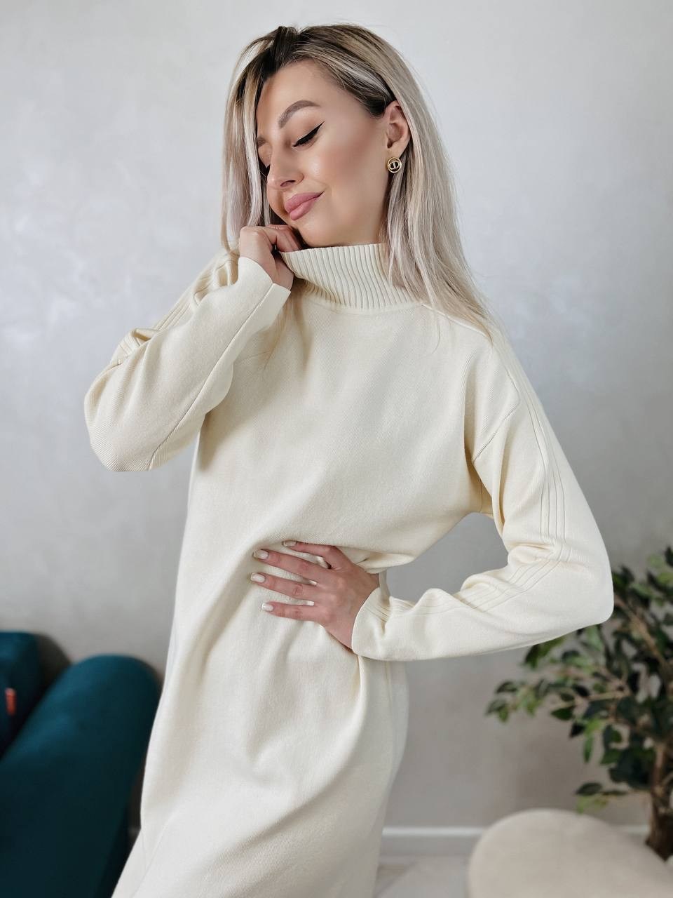 платье теплое трикотажное,трикотажное платье,повседневные платья,голубое платье,платье миди