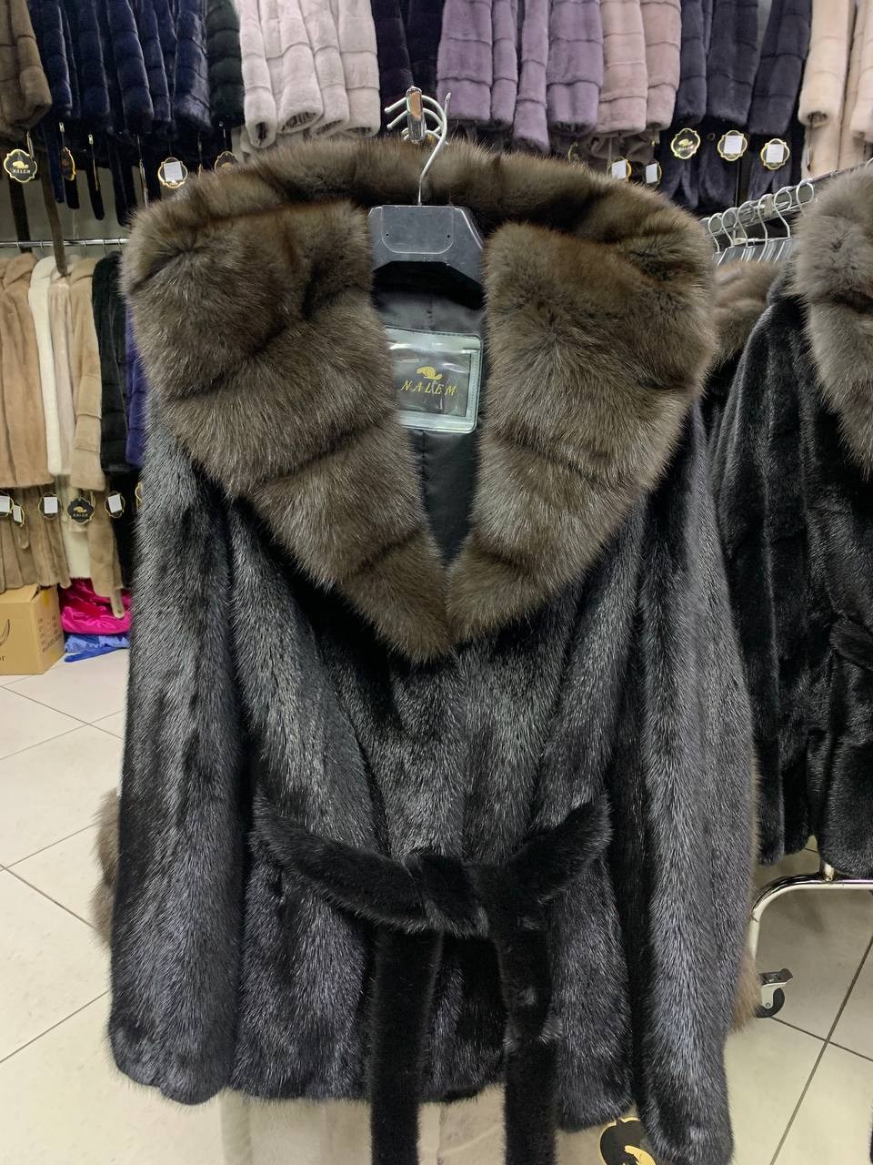 шубы норковые,норковая шуба с капюшоном,шуба норка,женская шуба,шуба из норки