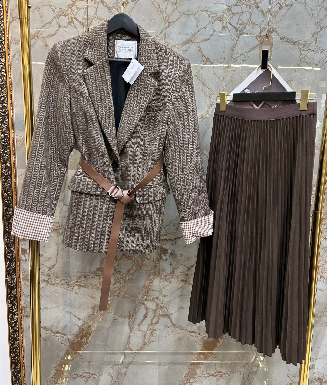 жакет и юбка,стильные костюмы,кофта и юбка,строгие костюмы,твидовый жакет и юбка плиссе
