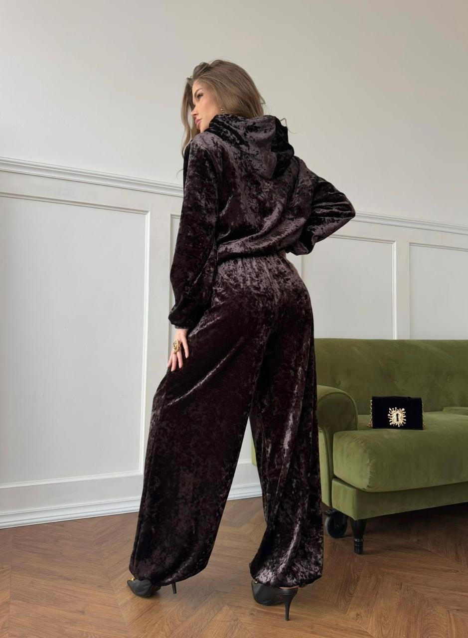 велюровый костюм,велюровый спортивная костюм,велюровые костюмы женские,стильные костюмы,бархатный костюм