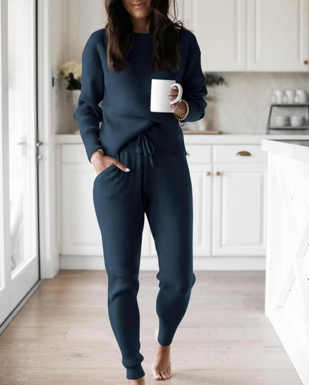 костюм вязаный женский,трикотажные костюмы,casual outfit,домашние костюмы,женский костюм с брюками