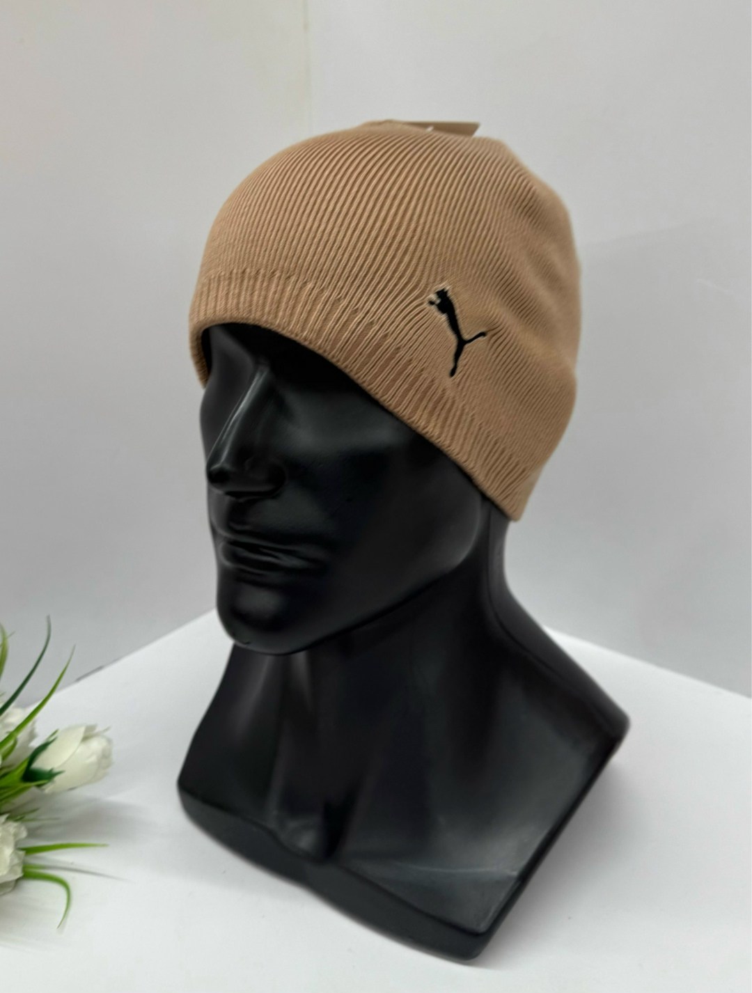 шапка труссарди мужская,шапка для мужчин,шапка мужская,шапка теплая мужская,шапка пума красная мужская