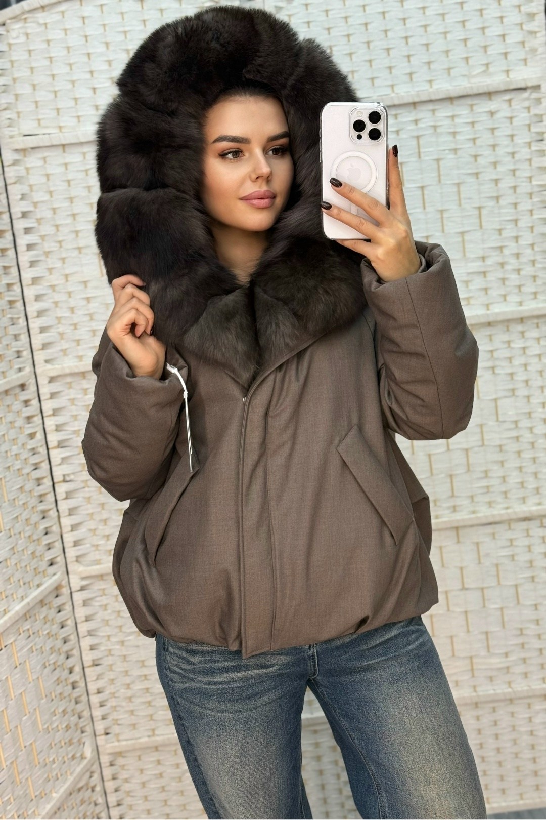 стильные пуховики,пуховики с натуральным мехом,пуховики с мехом,пуховик женский,куртка с мехом