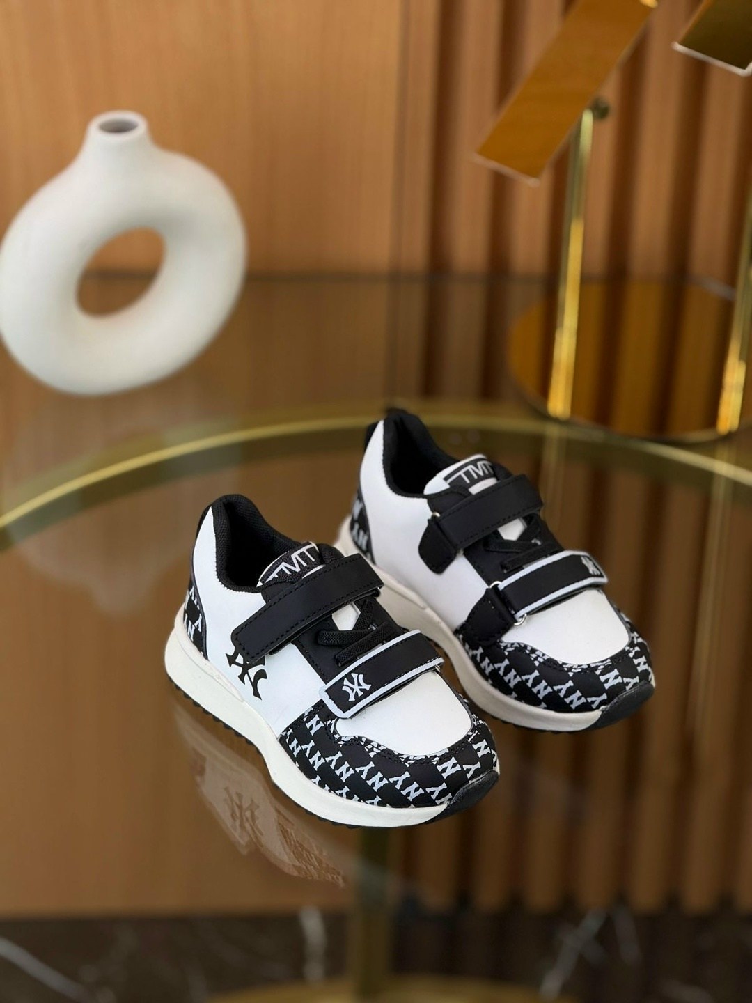 ,детские кроссовки,кроссовки louis vuitton trainer,кроссовка детская,спортивная