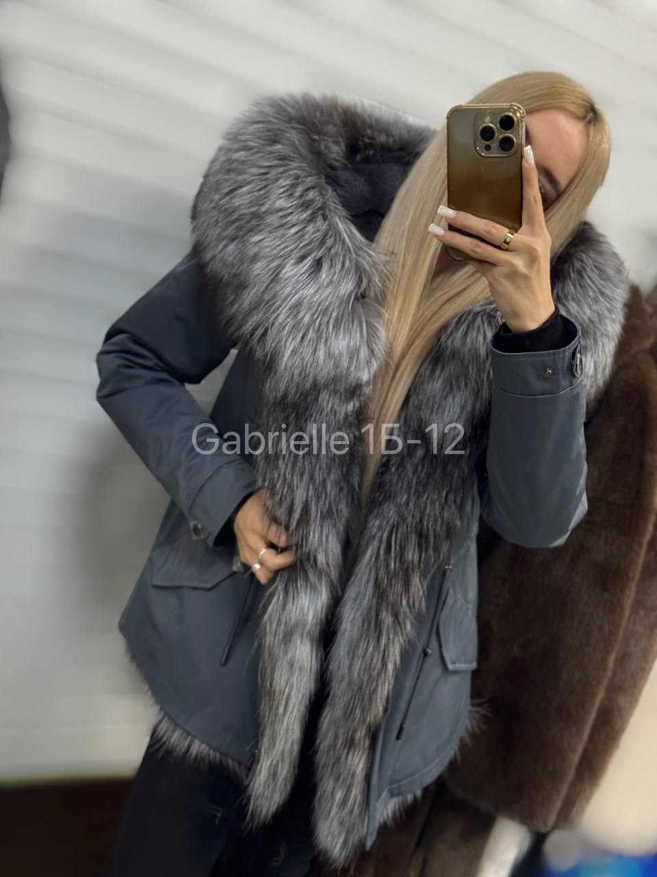 парка с натуральным мехом,мех чернобурка,парка с натуральным мехом женская,парка с мехом,парки с чернобуркой женские