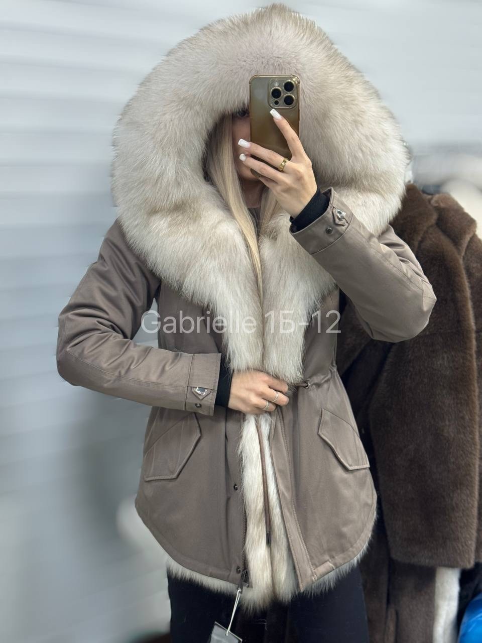 парка с натуральным мехом,парка с мехом,парка женская с натуральным мехом,женская парка с мехом,парка зимняя с мехом