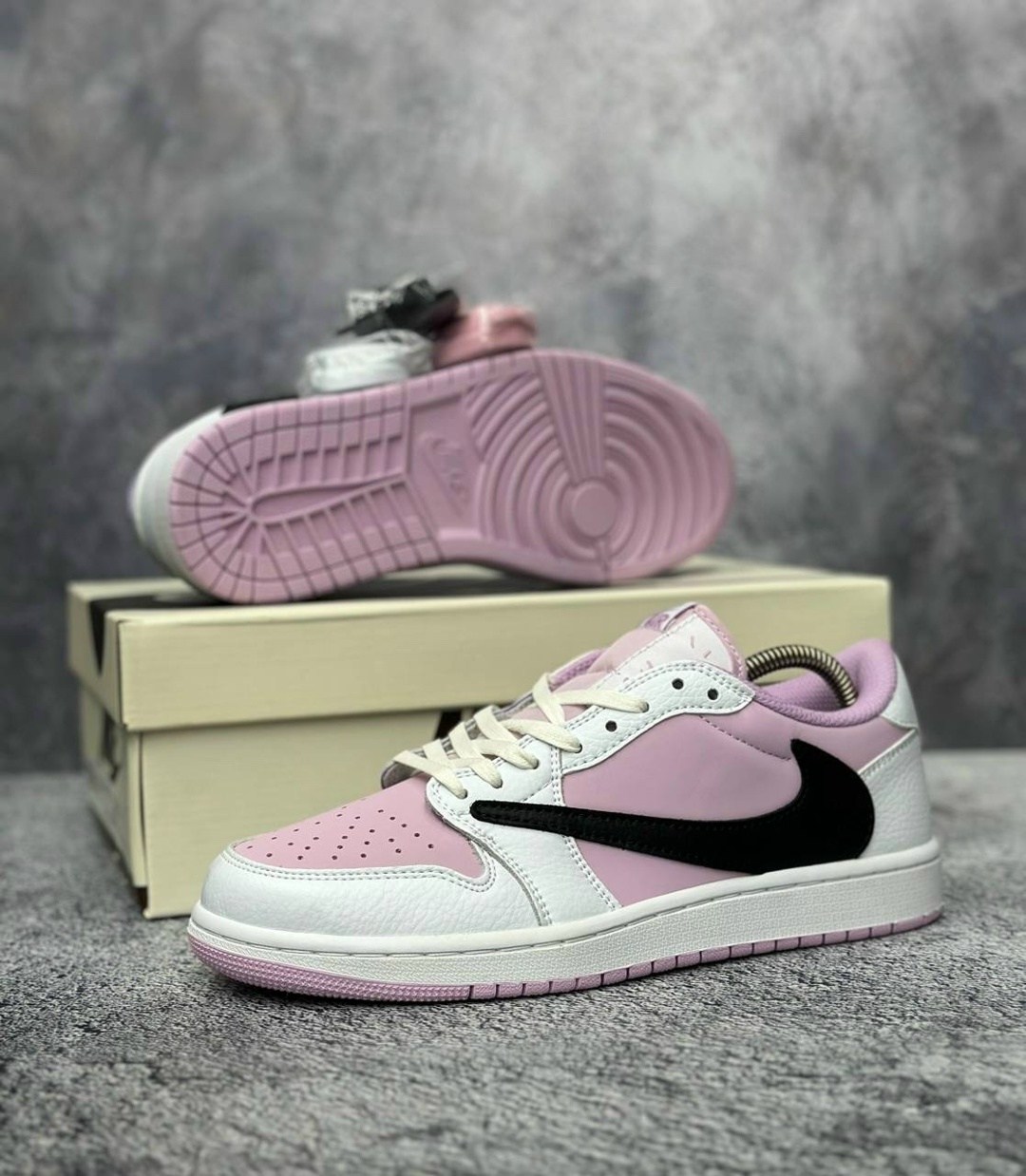 nike air jordan 1 low,nike air jordan 1 low se,кроссовки travis scott x air jordan 4 retro,кроссовки,air jordan 1 low